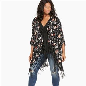 Torrid Floral Kimono w/ Fringe sz 2 plus size